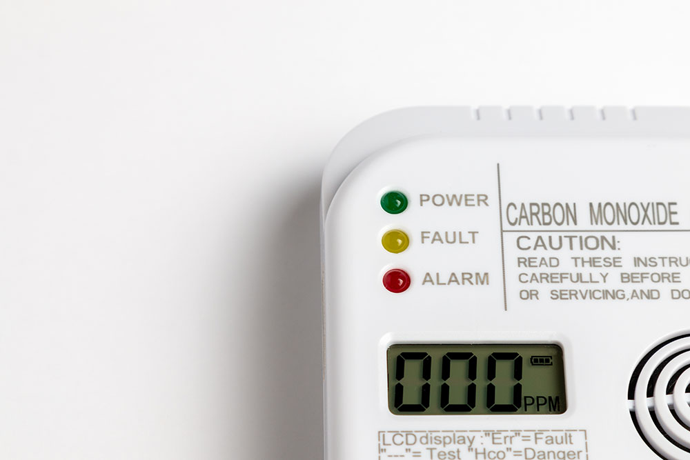 Carbon monoxide detector showing 000ppm